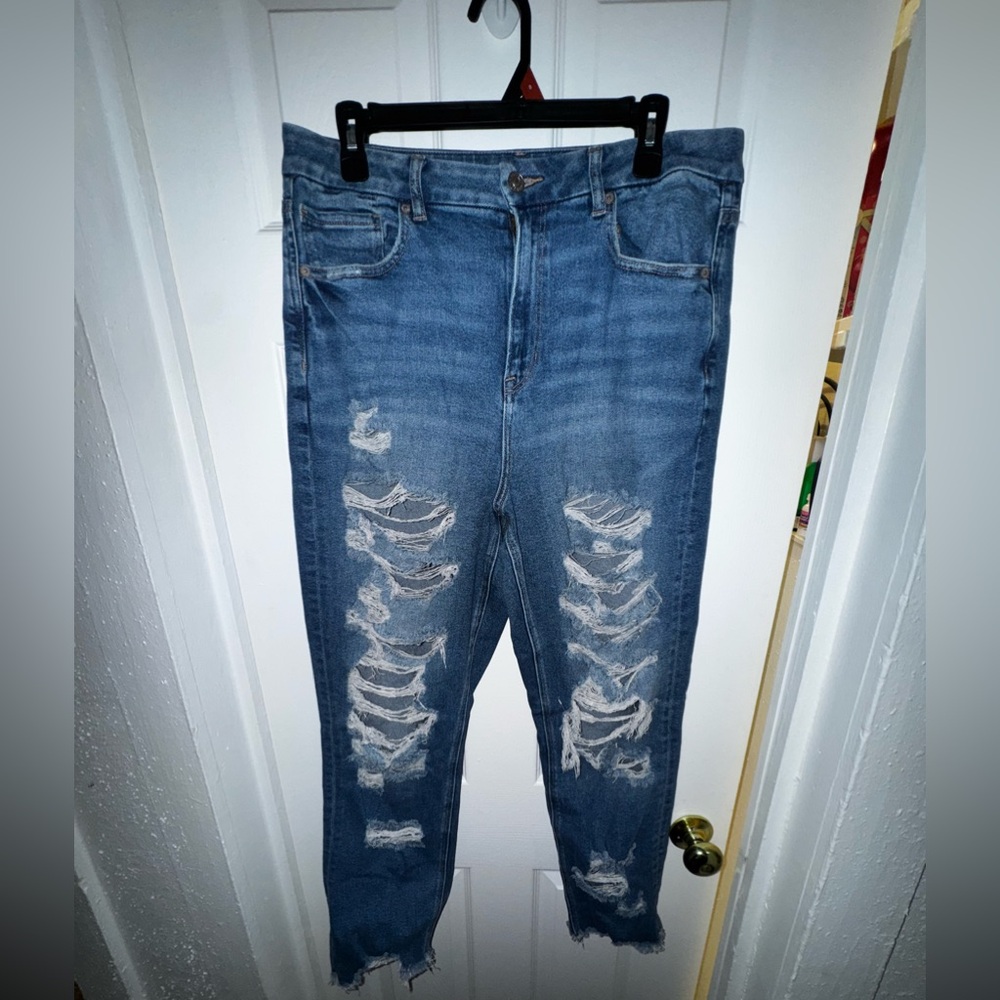 American Eagle Curvy Mom Jeans